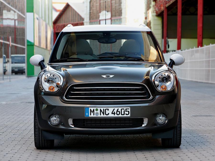  Mini Cooper Countryman 2010 года  (фото 7 из 33)